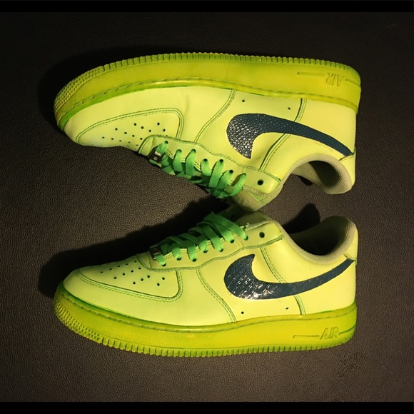 Nike Other - Nike Air Force 1 Green dyed with  Snakeskin check